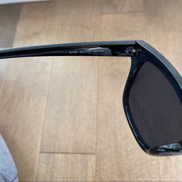 Kimhekim Sunglasses - Picture 4 of 7